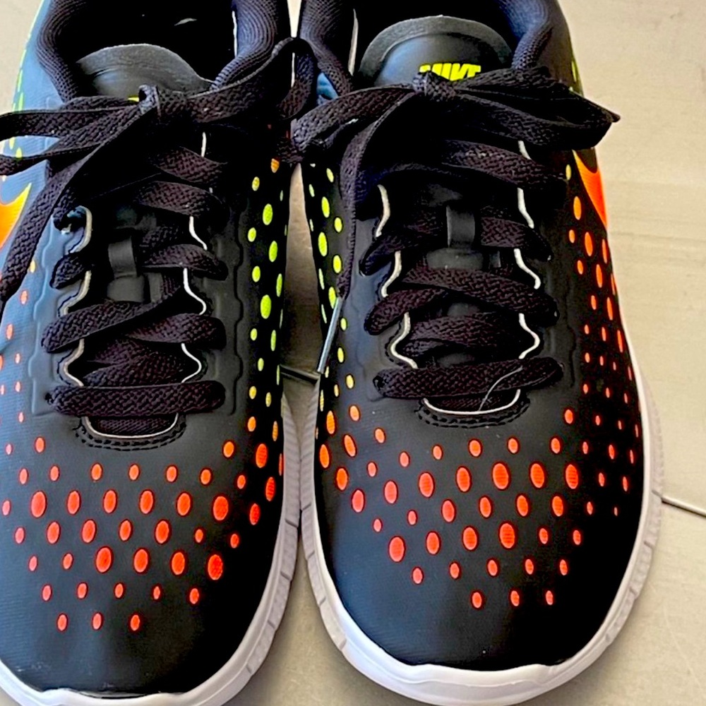 Nike Shoes size 5.5Y